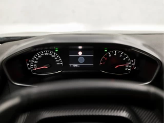 Peugeot 2008 (APPLE CARPLAY, GROOT NAVI, CLIMATE, LED KOPLAMPEN, SPORTSTOELEN, PARKEERSENSOREN, LANE ASSIST, CRUISE, DAB+, NIEUWSTAAT) - afbeelding nr 20
