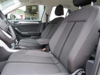 Volkswagen T-Roc Volkswagen T-Roc 1.5 TSI 150pk DSG-aut. LIFE BNS / Navi / Trekhaak afn.baar / Stoelverw. / FABRIEKS garantie - afbeelding nr 27