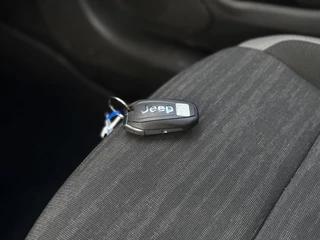 Jeep Avenger Jeep Avenger Longitude 54 kWh | Navi | Carplay | Stoelverwarming | - afbeelding nr 33
