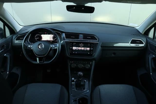 Volkswagen Tiguan Allspace Volkswagen Tiguan Allspace 1.4 TSI / 7 Persoons / LED / 150PK / Pano / Virtual Cockpit / 360 Camera / Cruise / 19