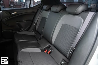 Opel Astra Opel Astra 1.2 Design & Tech|Stuur&Stoel verwarm|AppleCarPla - afbeelding nr 14