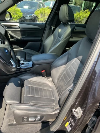 BMW iX3 BMW iX3 High Executive 80 kWh / Trekhaak / Panoramadak / 360Camera / Head-up / 20'' / Leder / Harman Kardon / Navigatie / Memory seats / Dodehoek / DAB / Stoelverwarming / Cruise Control Adaptief - afbeelding nr 5