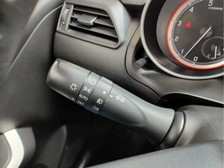Suzuki Swift Suzuki Swift 1.2 STIJL SMART HYBRID Clima | Keyless | Stoelverwarming - afbeelding nr 27