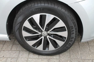 Volkswagen Polo Volkswagen Polo 1.0 BLUEMOTION AIRCO NAVI TREKHAAK - afbeelding nr 13