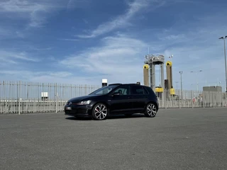 Volkswagen Golf Volkswagen Golf 2.0 TSI GTI|300PK|Pano|Adaptive cruise|Leder - afbeelding nr 33