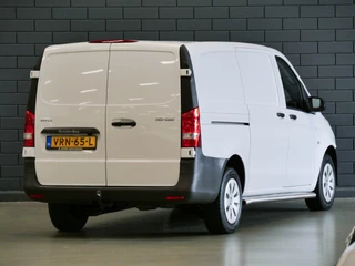 Mercedes-Benz Vito Mercedes-Benz Vito 110 CDI 102PK Functional Lang | TREKHAAK | CAMERA | NAVIGATIE | - afbeelding nr 3