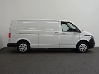 Volkswagen Transporter Volkswagen Transporter 2.0 TDI L2H1 102pk Airco Cruisecontrol Navigatie Apple Carplay parkeersensoren - afbeelding nr 39