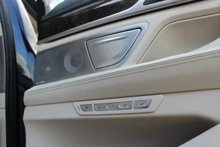BMW 7 Serie ➡️ BMW 7-serie 750Li G12 xDrive High Executive | Origineel | Laser | Camera360 | Massage | Head-up | Bowers&Willikins | DAB | 449 pk | 20 inch | Softclose | - afbeelding nr 25