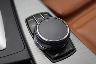 BMW 3 Serie Leer, Standkachel, Verwarmde Stoelen, Cruise, Navigatie, Bluetooth, 18'' - afbeelding nr 44