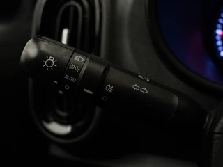 Kia Picanto Kia Picanto 1.0 CVVT ComfortPlusLine BLACK EDITION (APPLECARPLAY,NAVI,LED,CAMERA,SPORTSTOELEN,LM VELGEN,ELECTRISCH PAKKET,PDC) - afbeelding nr 9
