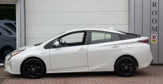 Toyota Prius Toyota Prius 1.8 Dynamic JBL Navi 17inch - afbeelding nr 4