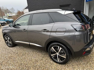 Peugeot 3008 Peugeot 3008 1.6 HYbrid 225 GT panodak | adaptive cruise control | navigatie | dodehoek | keyless - afbeelding nr 29