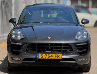 Porsche Macan Porsche Macan 3.0 GTS Burmester ACC Pano Cognac L Chrono Vol geoptioneerd Onderhoudshistorie Distronic Flippers Stoelkoeling/verwa - afbeelding nr 4