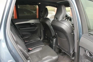 Volvo XC90 Volvo XC90 T8 Recharge AWD R-Design | Longe Range | Panoramadak | Stoelverwarming | BLIS | Trekhaak | Harman / Kardon | Glossy Black | Keyless - afbeelding nr 29