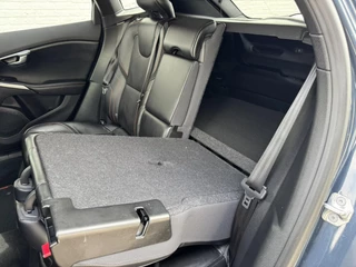 Volvo V40 Volvo V40 CROSS COUNTRY 1.5 T3 Momentum Ocean Race Cruise control Climate control Parkeersensor Navigatie - afbeelding nr 30