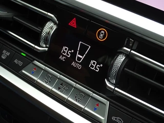 BMW 3 Serie BMW 3 Serie M340i TwinTurbo xD 495PK / M-Performance / LED *NAP* - afbeelding nr 23