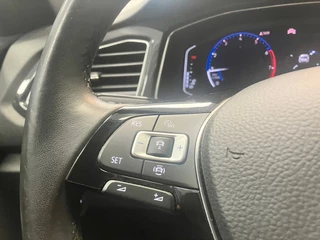 Volkswagen T-Roc Volkswagen T-Roc Sport 1.5TSi | Navigatie | LED | Climate control | ACC | - afbeelding nr 28