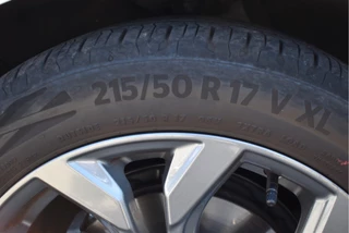 Ford Focus Ford Focus 1.0 EcoBoost Titanium X Business , ST LINE ,PANORAMAK,BOEKJE,NAP EN ONDERHOUDSHISTORIE - afbeelding nr 56