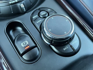 MINI Clubman Navi Prof Camera Leder Elek. Sport Stoelen + Verwarming DAB ACC Harman Kardon Head-Up Led Koplampen Keyless Vol Opties! - afbeelding nr 29