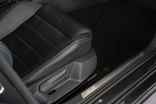 Volkswagen Golf Volkswagen Golf 1.4 TSI GTE 1.4 TSI GTE|Org NL|MY2016|CarPlay|Executive Plus|Leder|17