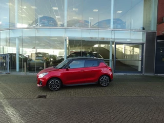 Suzuki Swift Suzuki Swift 1.4 Sport Hybrid Camera/ Carplay / vol opties - afbeelding nr 2