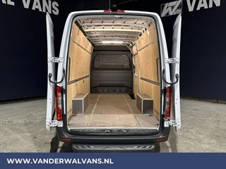 Mercedes-Benz Sprinter Cruisecontrol, Android Auto, Chauffeursstoel, Parkeersensoren, Stoelverwarming, Bijrijdersbank - afbeelding nr 3