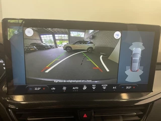 Ford Focus Ford Focus Wagon 1.0 EcoBoost Hybrid ST Line Navigatie Climate Control Led Dab Camera Parkeer sensoren Cruise Control Lichtmetalen velgen - afbeelding nr 13