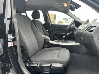 BMW 1 Serie BMW 1-serie 118i Executive 1e Eigenaar,Airco,Cruise,Stoelverwarming,PDC Achter,Bluetooth,6-bak,LM Velgen,APK tot 09-2026 - afbeelding nr 8