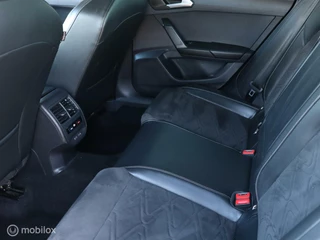 SEAT Leon Seat Leon TSI 110 PK H6 (NIEUWE MODEL) Navi Digi Cockpit Camera Stoel+Stuurverwarming LeerAlcantara Parkassist Led - afbeelding nr 29