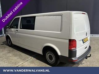 Volkswagen Transporter Volkswagen Transporter 2.0 TDI L2H1 Dubbele cabine Euro6 Airco | Apple Carplay | Android Auto | 5-Zits | 2200kg Trekhaak Cruisecontrol, Parkeersensoren - afbeelding nr 2