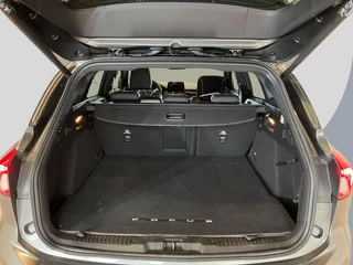 Ford Focus Ford Focus Wagon 2.3 EcoBoost ST-3 | Adaptive cruise control | Adaptive LED |  Trekhaak | Winter Pack | Bang&Olufsen | Elektrische achterklep | Head up Display - afbeelding nr 5