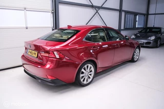 Lexus IS Lexus IS 300h Luxury Line | Dealer OH | Camera | Stoel + stuurwiel verwarming | Clima | LED | rijklaarprijs | - afbeelding nr 38