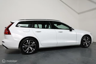 Volvo V60 Volvo V60 2.0 T6 Recharge AWD R-Design - NAVI - LEER - afbeelding nr 5