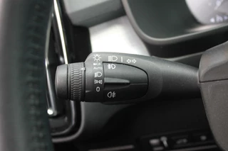 Volvo XC40 Volvo XC40 T4 Recharge Inscription Expression | BLIS | Parkeercamera | Keyless - afbeelding nr 30