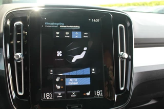 Volvo XC40 Volvo XC40 T2 Essential | Parkeercamera | Stoelverwarming | Leder | Pilot Assist | BLIS | Keyless - afbeelding nr 38