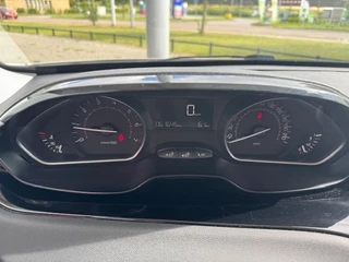 Peugeot 208 Peugeot 208 1.2 PT SIGNATURE + AIRCO/APPLE CARPLAY/ANDROID AUTO/PDC/CRUISE - afbeelding nr 10