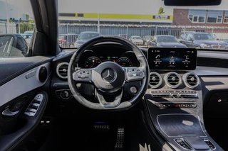 Mercedes-Benz GLC Mercedes GLC-klasse Coupé 300e 4MATIC AMG LINE PANO 360CAMERA LEDER - afbeelding nr 27