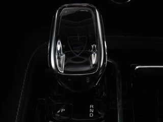 Volvo V60 Volvo V60 2.0 T8 Recharge AWD Inscription | Panoramadak | Bowers & Wilkins | Head-Up | Massage | Ventilatie | Trekhaak | 360 Camera | Leder | Carplay | Achterbankverwarming | Navigatie | PHEV - afbeelding nr 25