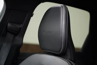 Volvo XC60 Volvo XC60 2.0 T8 AWD R-Design Lucht|Pano|Memory|Leder|Dodehoeksdetectie|Camera - afbeelding nr 9