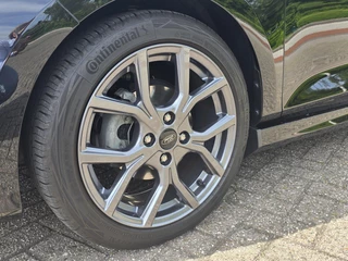 Ford Fiesta Ford Fiesta 1.0 EcoBoost Hybrid ST-Line X 125pk Trekhaak | Panorama dak / Open dak | Winterpack | Apple Carplay | Achteruitrijcamera - afbeelding nr 9