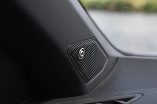 Volkswagen T-Roc CAMERA/BEATS/AKRAPOVIC/TREKHAAK - afbeelding nr 27