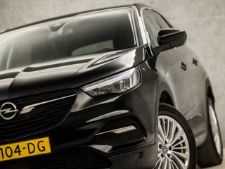 Opel Grandland X Automaat (APPLE CARPLAY, GROOT NAVI, STUUR/STOELVERWARMING, CAMERA, LEDER, SPORTSTOELEN, KEYLESS, CRUISE, DAB+, NIEUWSTAAT) - afbeelding nr 29