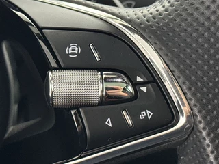 Škoda Kamiq Škoda Kamiq 1.0 TSI Monte Carlo DSG Automaat | Panoramadak | Sportstoelen | Apple Carplay/Android Auto - afbeelding nr 23