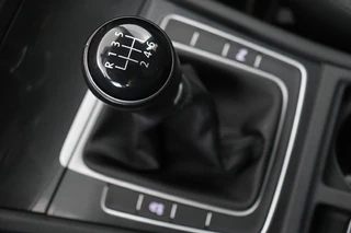 Volkswagen Golf Volkswagen Golf 1.0 TSI Comfortline | Trekhaak | Carplay |  Adaptive cruise | Navigatie | Climate control | PDC | Bluetooth - afbeelding nr 21