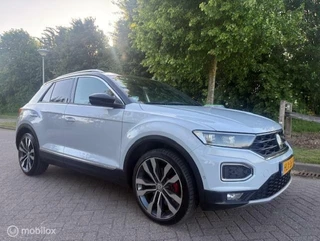Volkswagen T-Roc Volkswagen T-Roc 2.0 TSI 4Motion Sport Carplay! - afbeelding nr 3