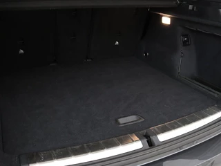 BMW X1 BMW X1 sDrive18i M Sport | Stoelverwarming | Head-Up |  Sportstoelen | Full LED | Alcantara | Navigatie | Park Assist | Climate control - afbeelding nr 10