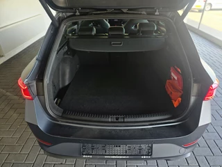 CUPRA Leon Sportstourer CUPRA Leon Sportstourer 1.4 e-Hybrid VZ Copper Edition / Dealer Onderhouden / Pano Dak / Stoel-/Stuurverwarming - afbeelding nr 18