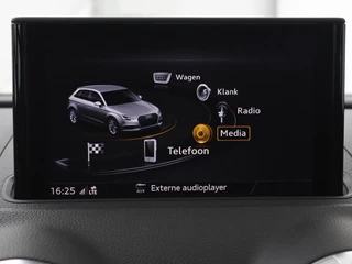 Audi A3 Audi A3 1.4 e-tron Lease Edition | Leder | Carplay |  Virtual Cockpit | Sportstoelen | Keyless | Navigatie | Full LED | Climate control | Parkeerhulp | Cruise control | Bluetooth - afbeelding nr 25