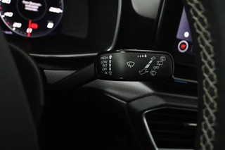 SEAT Leon Seat Leon 1.5 TSI FR Ultimate Edition (ACHTERUITRIJCAMERA, STOELVERWARMING, NAVIGATIE, STUURVERWARMING, CRUISE, PARKEERSENSOREN) - afbeelding nr 8