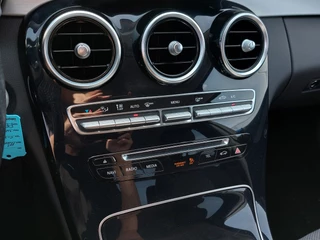 Mercedes-Benz C-Klasse Mercedes-Benz C-Klasse 180 156pk Automaat Business Solution Plus | Origineel NL | Navi | Clima | Cruise | Led Koplampen | Pdc V+A+Assist+Camera | Dodehoek+Licht+Regensensor | Privacy Glass | 18''lm - afbeelding nr 13